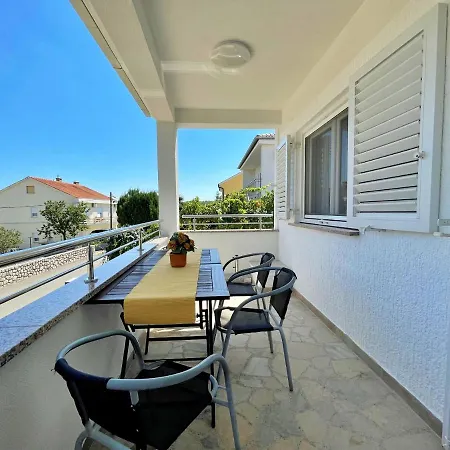 Apartment Bohovic *