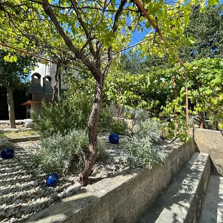 Bohovic Apartment Šilo