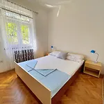 Bohovic شقة
