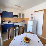 شقة Bohovic